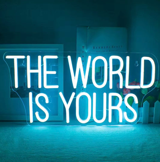The World is yours💙